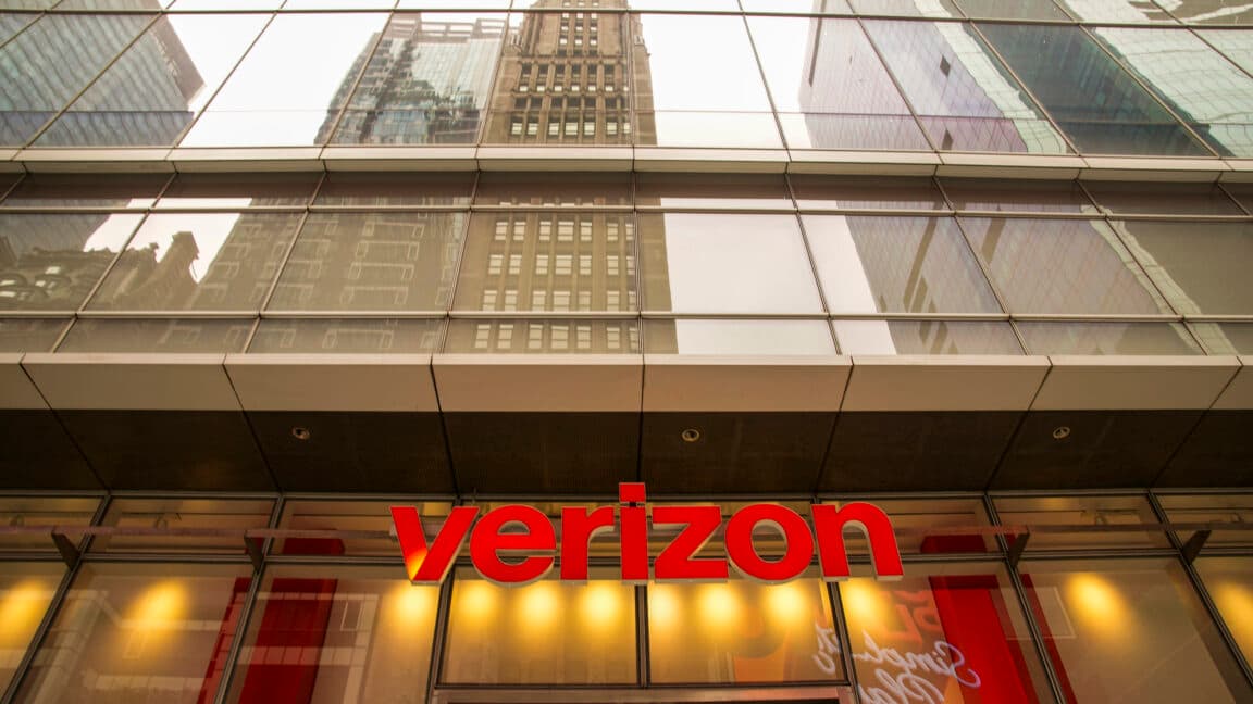 Verizon Jalin Kerja Bareng Google: Cuan dari Fiber Gelap?